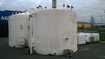 Polyester Opslagtank 25000 liter verticaal tbv afvalwater
